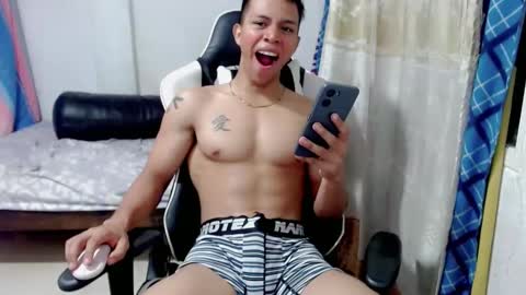 Snapshot of kabic_dragon736 chatting on February 27, 8:13 am Kabic online show from February 27, 8:13 am