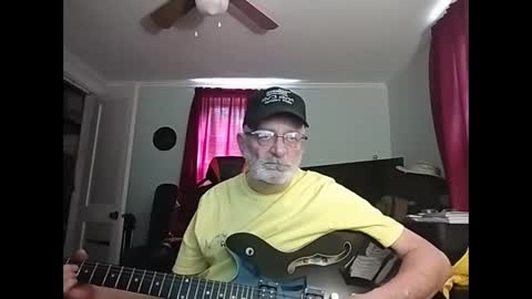 kabriggs136 online show from June 9, 9:25 pm