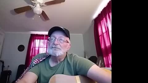 kabriggs136 online show from February 27, 10:02 pm