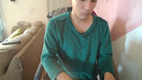 Snapshot of kael_art_d chatting on February 17, 8:49 pm kael_art_d online show from February 17, 8:49 pm