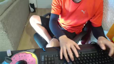 Snapshot of kael_art_d chatting on March 3, 11:14 pm kael_art_d online show from March 3, 11:14 pm