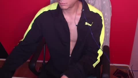 kael_art_d online show from October 1, 10:30 pm