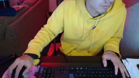 Snapshot of kael_art_d chatting on January 6, 11:52 pm kael_art_d online show from January 6, 11:52 pm