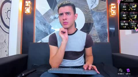 Snapshot of kai_bormann chatting on February 8, 12:50 pm kai_bormann online show from February 8, 12:50 pm