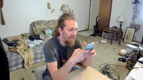 Snapshot of kaiku77 chatting on September 17, 8:56 pm Kaiku77 online show from September 17, 8:56 pm