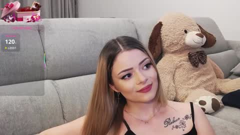 Snapshot of kailyn_moen01 chatting on February 8, 9:04 pm Kailyn online show from February 8, 9:04 pm