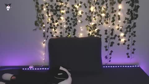 slutkai online show from November 2, 10:10 pm