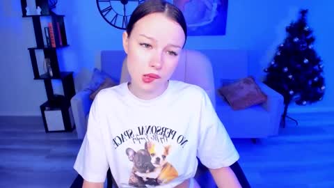 Kaitlyn online show from January 5, 5:30 pm