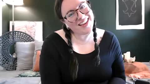 kaitrosss online show from April 12, 8:02 pm