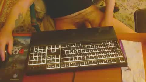 Leon online show from January 24, 9:26 pm