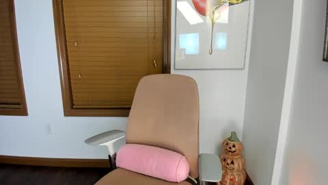 Kaiya    online show from September 29, 2:21 am