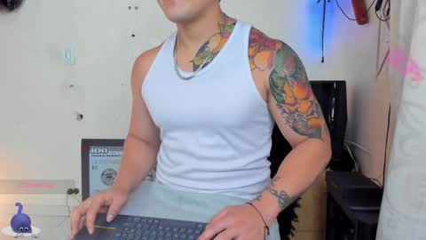 Snapshot of kaledd_musclee chatting on March 6, 10:58 pm Kaledd musclees room Master online show from March 6, 10:58 pm