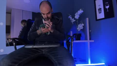 Kale online show from March 24, 11:16 am