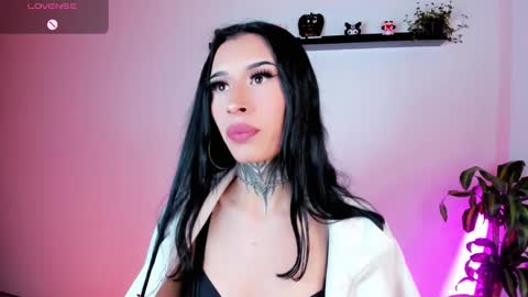 Snapshot of kali_ka chatting on September 19, 6:33 pm Kali Ka Please help me with your thumbs up its important dont forget my birthday on October 26 online show from September 19, 6:33 pm