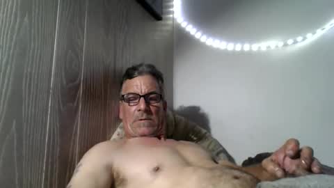 kalifornia91666 online show from November 9, 9:50 pm