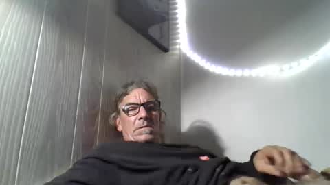 kalifornia91666 online show from October 11, 5:34 am