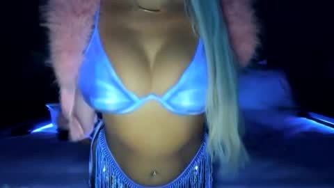 Snapshot of kaliii_jones chatting on February 1, 2:05 am Kaliii jones online show from February 1, 2:05 am