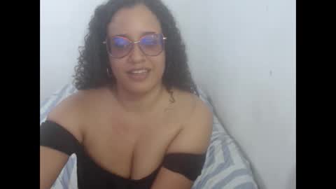 Snapshot of kaliith chatting on February 26, 5:00 pm Kaliith online show from February 26, 5:00 pm