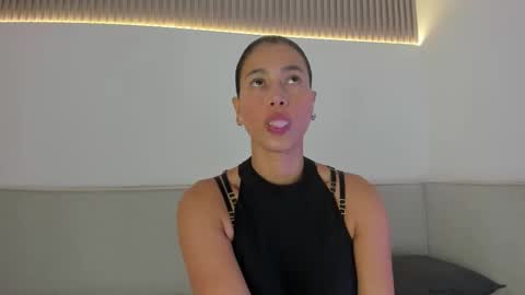 Carolina   online show from March 24, 12:22 pm