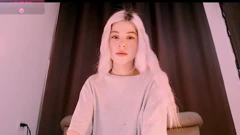 kalitsa_ online show from September 9, 1:33 pm
