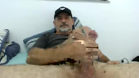 kaliu2021 online show from October 27, 11:32 am