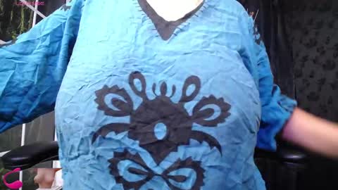 Alisha online show from September 24, 10:11 am