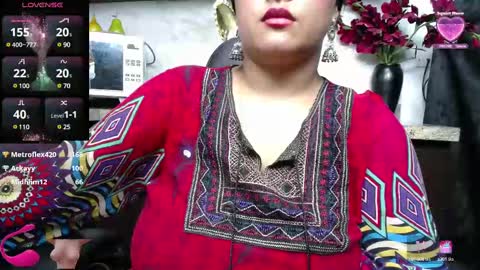 Alisha online show from February 25, 4:25 pm