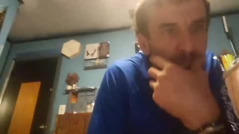 kalvenurl25 online show from September 25, 11:28 am