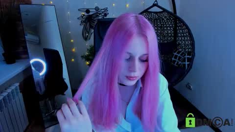 Camilla online show from February 26, 2:42 pm