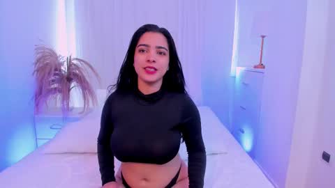 Snapshot of kamilabetancourt chatting on February 28, 4:42 pm Kamila Betancourt online show from February 28, 4:42 pm