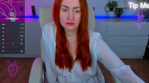 kamilahot25 online show from November 23, 7:12 pm