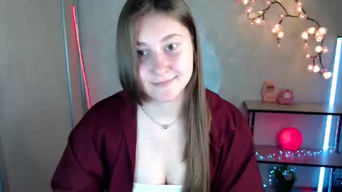kamilla_love_ online show from May 24, 1:50 pm