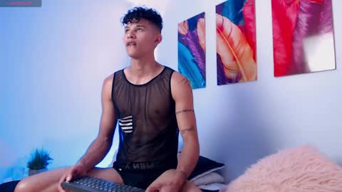 Kami online show from April 8, 6:55 pm