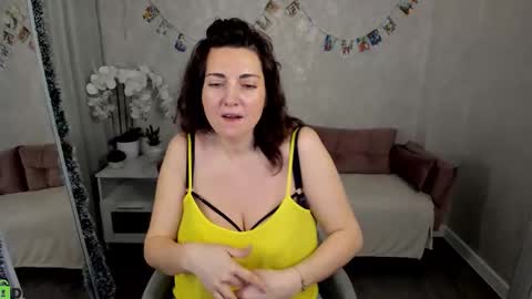 kandy_balls online show from December 18, 11:33 pm