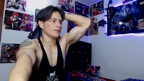 Snapshot of kanekixxxhot chatting on December 5, 8:28 pm andres online show from December 5, 8:28 pm