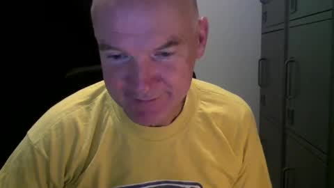 Robbie online show from November 11, 6:04 am