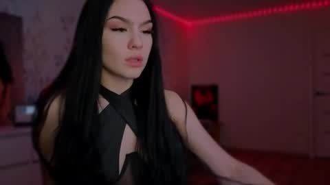 kara_life online show from March 20, 4:17 am