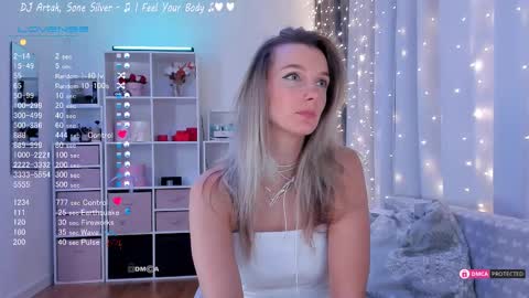 Julia online show from February 10, 2:52 am