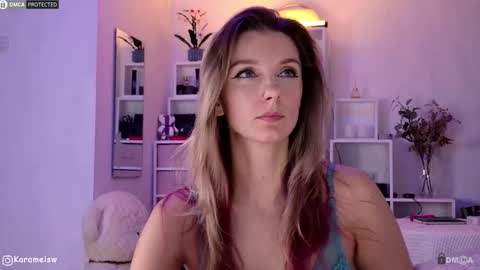 Julia online show from October 7, 11:12 pm