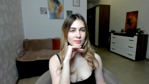 Snapshot of karawill chatting on February 28, 5:26 am KaraWill online show from February 28, 5:26 am