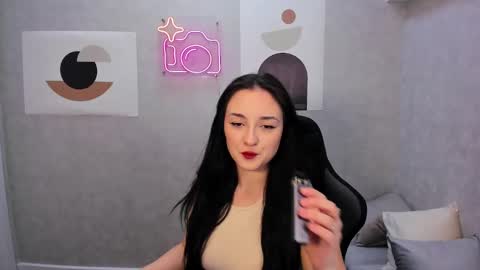 karen_morgan online show from December 19, 1:50 am