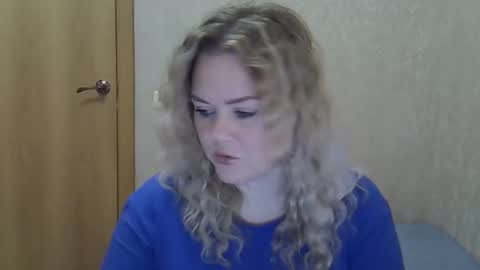 karennelsonx online show from November 30, 2:46 pm