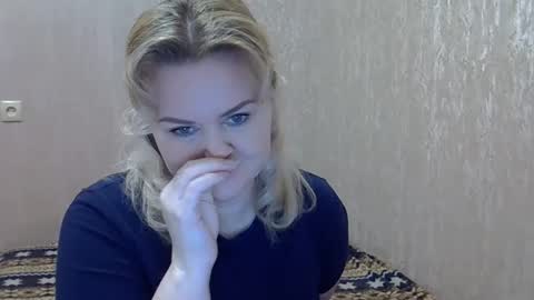 karennelsonx online show from February 11, 3:29 pm