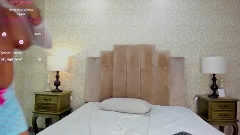 KarenNewman online show from November 30, 5:36 am