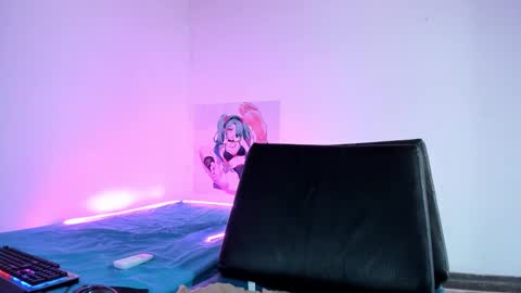 kari online show from December 19, 8:37 pm