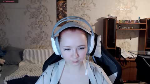 Lisa Backler online show from November 7, 6:32 pm