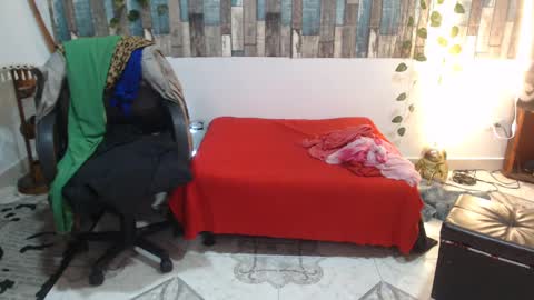 karima_sarabe online show from October 10, 9:19 pm