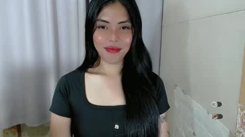I AM BELLE online show from January 31, 6:25 pm