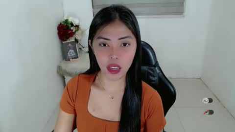 I AM BELLE online show from September 8, 6:51 pm