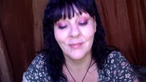 Snapshot of karina_ren chatting on December 29, 9:17 am Karina online show from December 29, 9:17 am